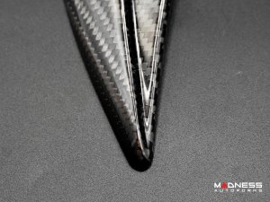 Alfa Romeo Stelvio Rear Window Trim - Carbon Fiber 